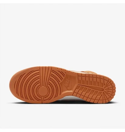 Кроссовки мужские Nike Sportswear Dunk High Retro Se White/Orange DV7223-800