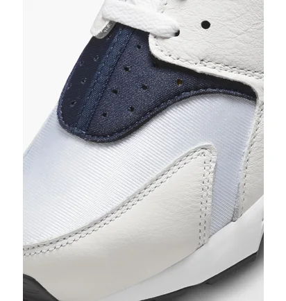 Кросівки чоловічі Nike Air Huarache White Dd1068-107