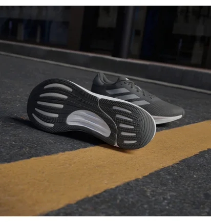Кросівки чоловічі Adidas Supernova Stride Black IG8317