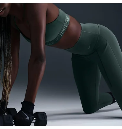 Топ женский Nike Indy Bra Green FD1062-338