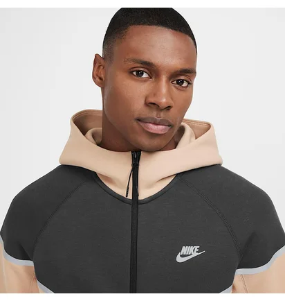 Спортивный костюм мужской Nike Tech Fleece Reflective Beige/Grey HQ3746-200__HQ3747-200