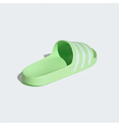 Тапочки унисекс Adidas Adilette Aqua Slides Green IF6046