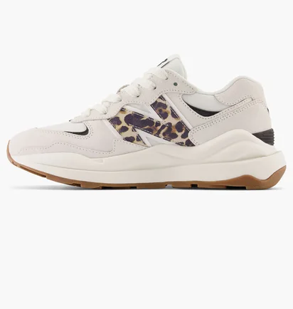 Кроссовки женские New Balance 5740 Beige W5740Apc