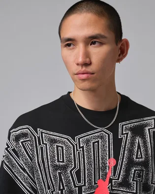 Футболка чоловіча Air Jordan Graphic Black IQ0708-010
