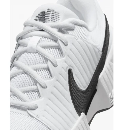 Кросівки жіночі Nike Gp Challenge Pro White FB3146-100
