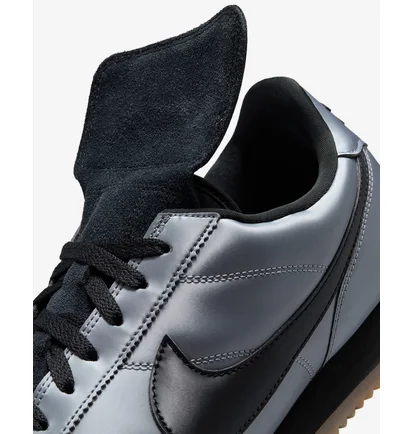 Кроссовки мужские Nike Cortez Se Metallic HQ3490-099