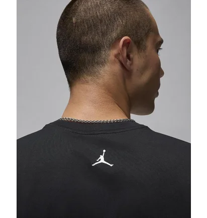 Футболка мужская Air Jordan Flight Essentials T-Shirt Black FZ1967-010