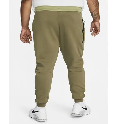 Штани чоловічі Nike Nsw Tch Flc Jggr Beige Cu4495-222