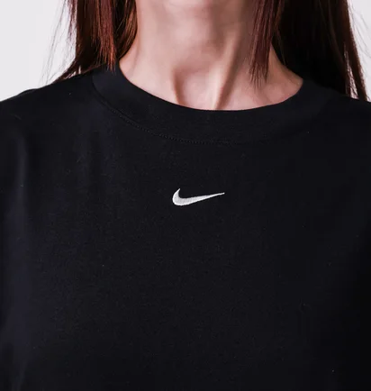 Платье женское Nike W Nsw Essntl Ss Dress Tshrt Black Dv7882-010
