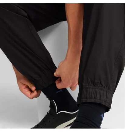 Штани чоловічі Puma Ess Chino Pants Black 680450-01
