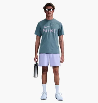 Футболка мужская Nike Hyverse T-Shirt Green HQ7987-006