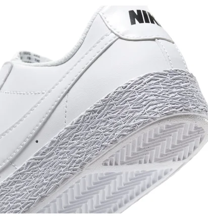 Кросівки дитячі Nike Blazer Low White 555190-102