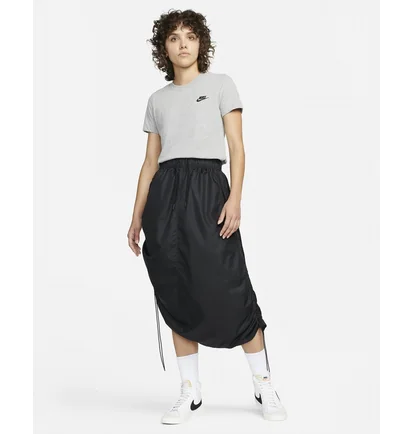 Футболка жіноча Nike Club T-Shirt Grey Dn2393-063