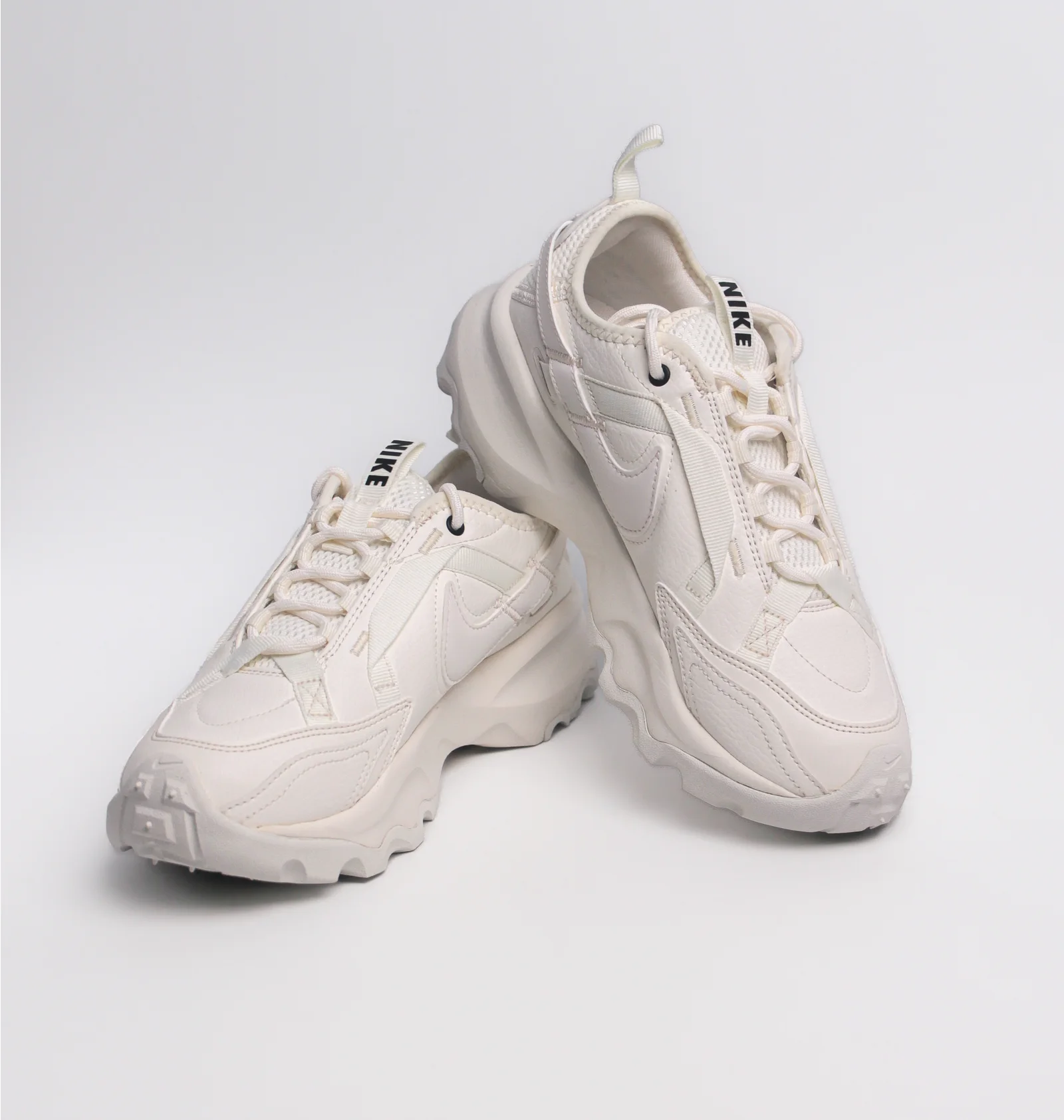 ᐉ Кроссовки женские Nike Tc 7900 White Dd9682-100 - купить в