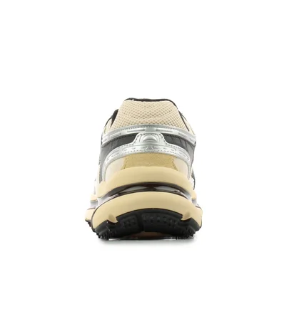 Кроссовки мужские Lacoste L003 2K24 Beige/Black 747SMA00133E8