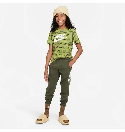 Футболка детская Nike Sportswear T-Shirt Green FN9609-377
