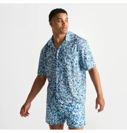 Рубашка мужская Air Jordan Essentials Allover Print Button-Down Poolside Top Light Blue FN4641-423