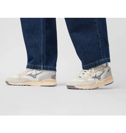 Кроссовки мужские Mizuno Sky Medal Beta Beige/White D1GA243003