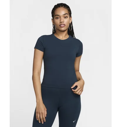 Футболка женская Nike T-Shirt Sportswear Chill Knit Blue FV5508-478