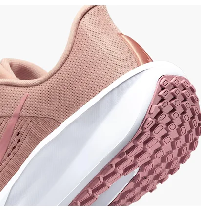 Кросівки жіночі Nike Quest 6 Peach FD6034-900