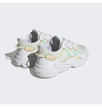Кросівки жіночі Adidas Ozweego Shoes White GW4650