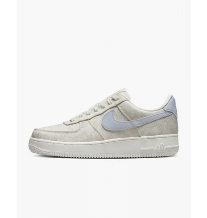 Кросівки жіночі Nike Air Force 1 07 Se Beige DR6402-900