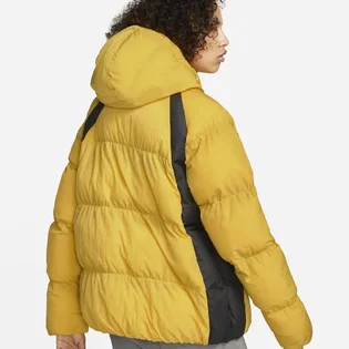 Пуховик чоловічий Air Jordan Essential Puffer Jacket DA9806-781