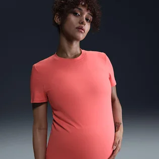 Футболка женская Nike One Dri-Fit Slim-Fit Pink FN5001-814