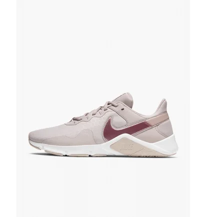 Кроссовки женские Nike Legend Essential 2 Violet CQ9545-003