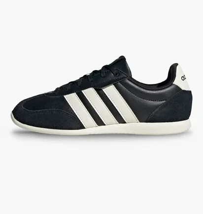 Кроссовки женские Adidas Barreda Lo Black/White KI6725
