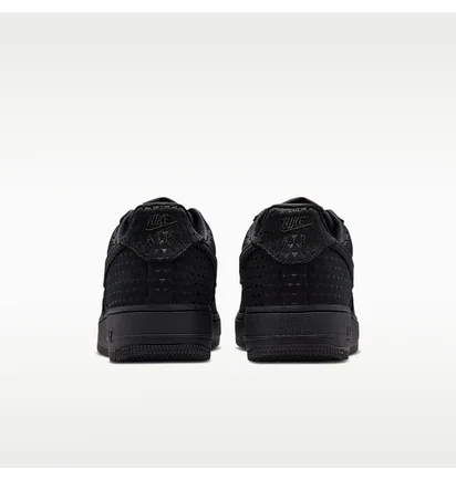 Кроссовки женские Nike Air Force 1 07 S E ValentineS Day WomenS Shoes Black IQ9965-001