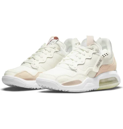 Кроссовки женские Air Jordan Ma2 Beige CW5992-181