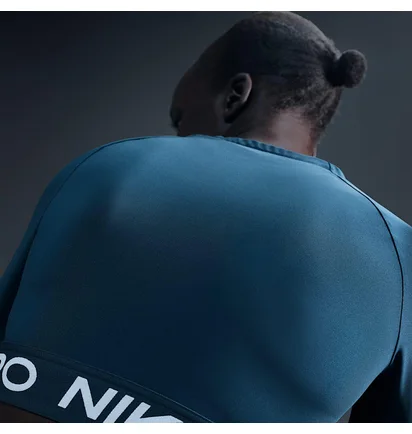 Кофта женская Nike Pro Blue FV5484-478
