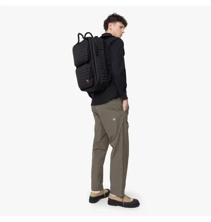 Сумка унісекс Craig X Craig Green Quilted Black EK0A5BMA5Y81