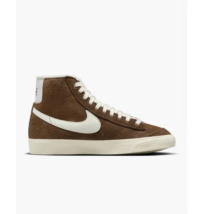 Кросівки жіночі Nike Blazer Mid 77 Vintage Shoes Brown DV7006-200