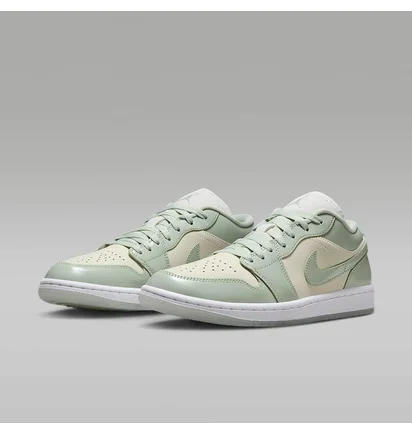 Кросівки жіночі Air Jordan Air 1 Low Se Green HF4078-100