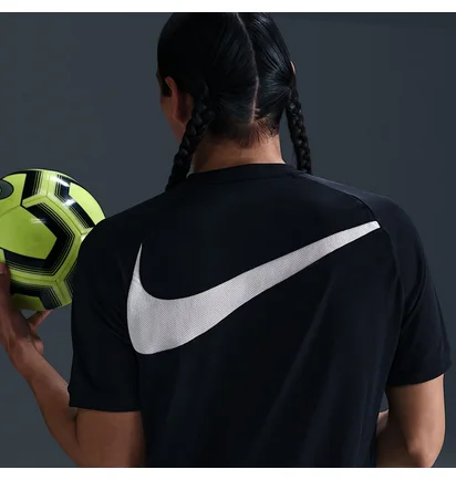 Футболка мужская Nike Academy Black HJ4243-010