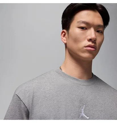 Футболка мужская Air Jordan Flight Essentials Oversized T-Shirt Grey IB7345-091