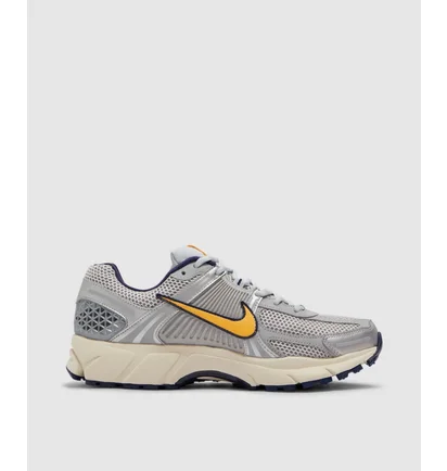 Кросівки чоловічі Nike Zoom Vomero 5 Sneaker Grey FJ4151-001