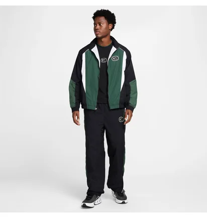 Ветровка мужская Air Jordan Nsw Sw Air Tracktop Wv Black/Green HM0167-011