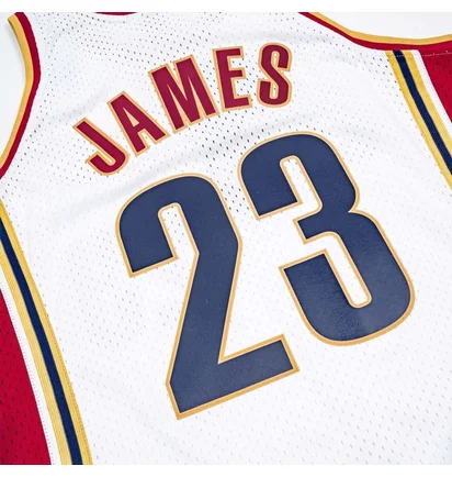 Майка мужская Mitchell & Ness Nba Swingman Jersey Cleveland Cavaliers 2003-04 Lebron James White SMJYCP19209-CCAWHIT03LJA