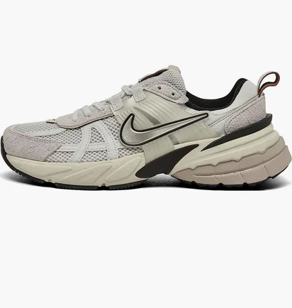 Кроссовки женские Nike V2K Runtekk Running Shoes Beige FN6703-002