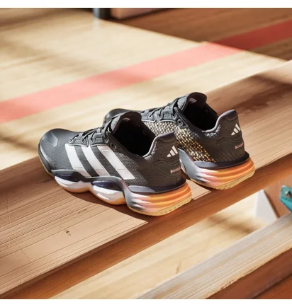 Кросівки жіночі Adidas Stabil 16 Indoor Black IE3585