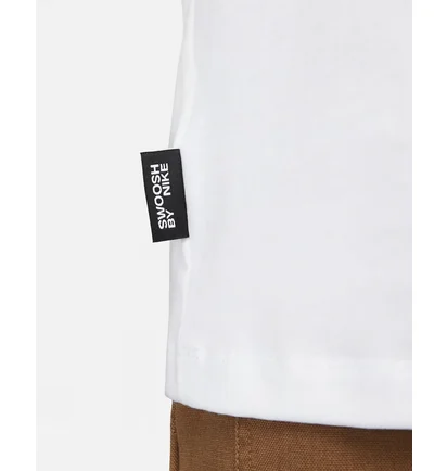 Футболка мужская Nike T-Shirt Sportswear White FD1247-100