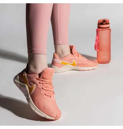 Кросівки жіночі Nike Legend Essential 2 Peach CQ9545-800