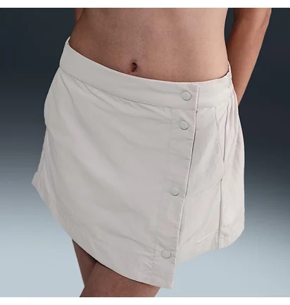 Шорти жіночі Nike Nsw Essntl Wvn Mr 3 Skort Grey HM6979-034