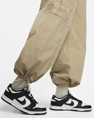 Штани жіночі Nike Wvn Os Pant Hr Sw Beige FJ4934-247
