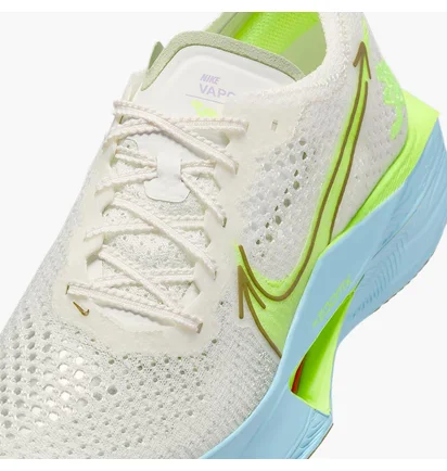 Кроссовки женские Nike Vaporfly 3 White HQ3464-143