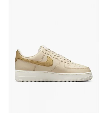 Кросівки жіночі Nike Air Force 1 07 Beige DQ7569-102