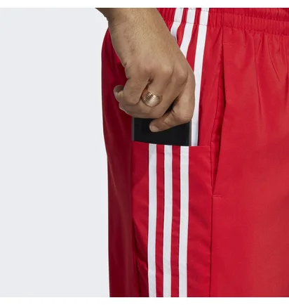 Шорты мужские Adidas Aeroready Essentials Chelsea 3-Stripes Shorts Red Ic1486